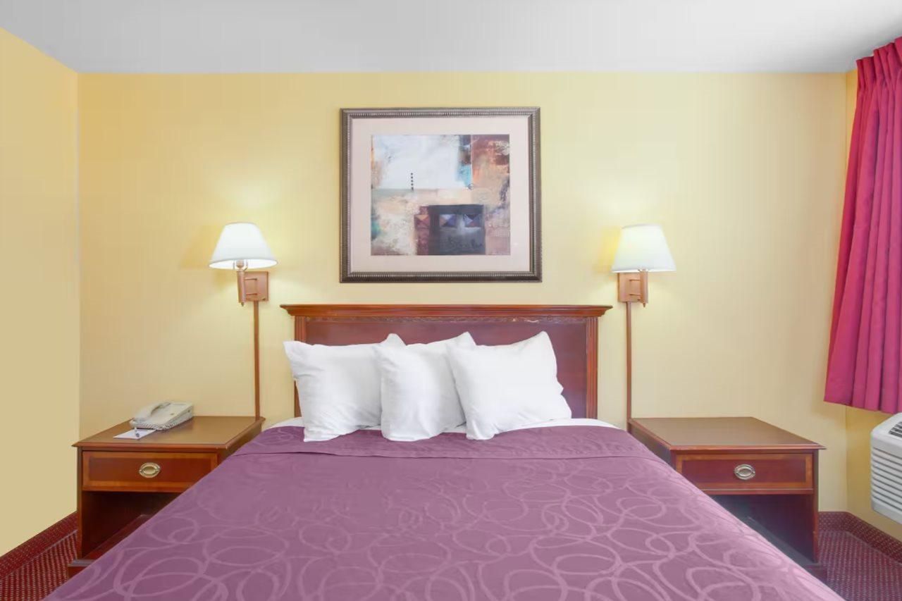 הוילה Baymont By Wyndham קואלינגה מראה חיצוני תמונה